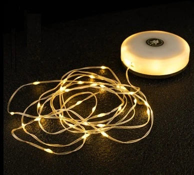 مصباح تخييم LED قوي مع بطارية طويلة الأمد
