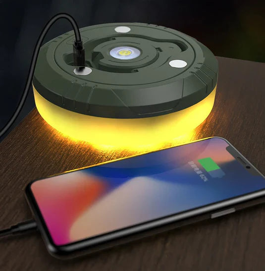 مصباح تخييم LED قوي مع بطارية طويلة الأمد