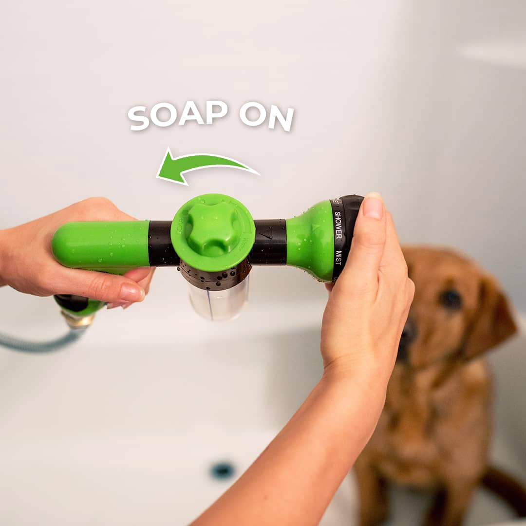Spray de curățare ușor și rapid pentru animale